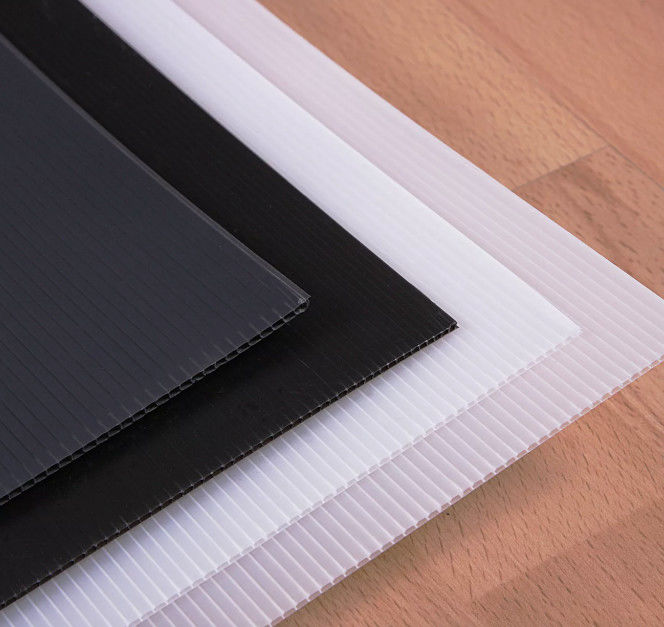 2MM Black PP Corrugated Plastic Sheeting for Floor Covering